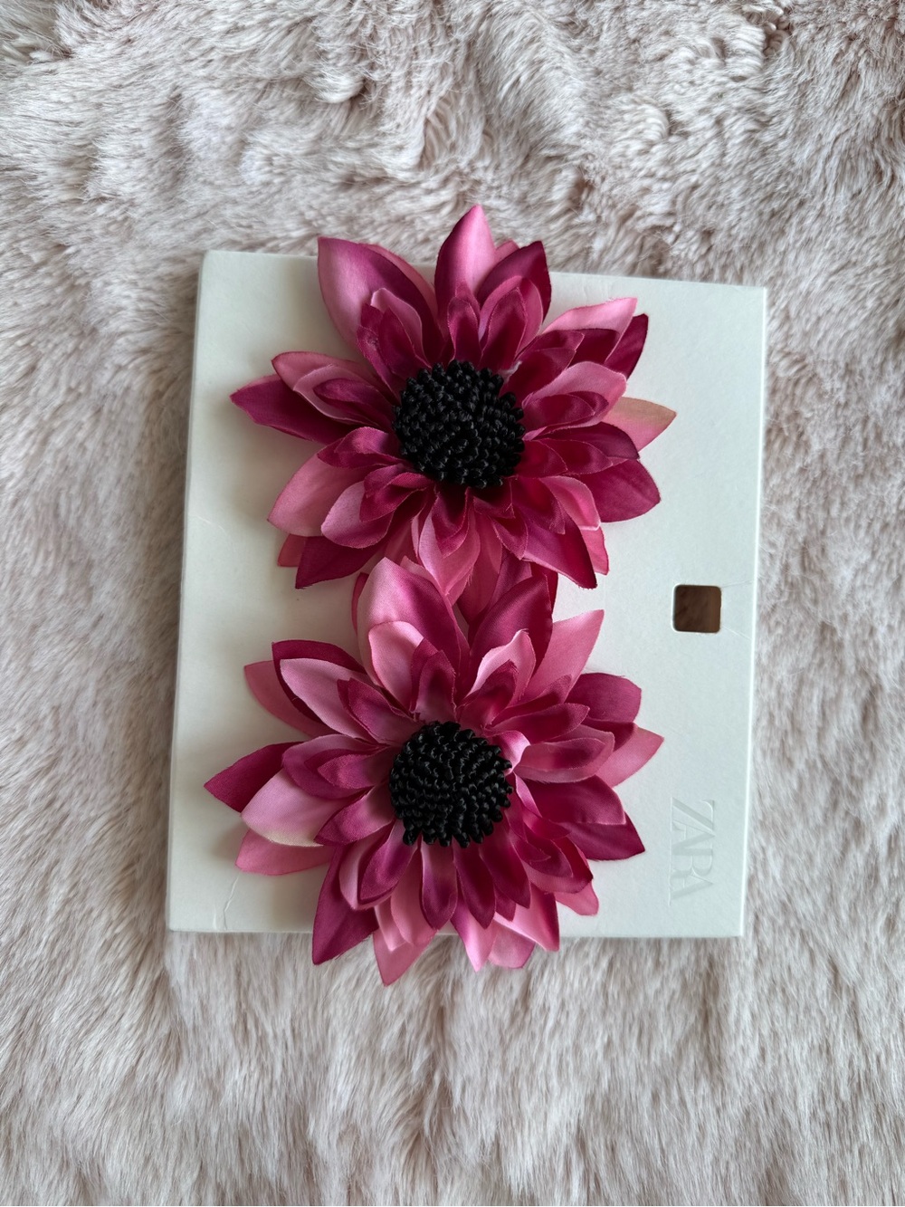 ZARA Magenta Pink Floral Clip Pair